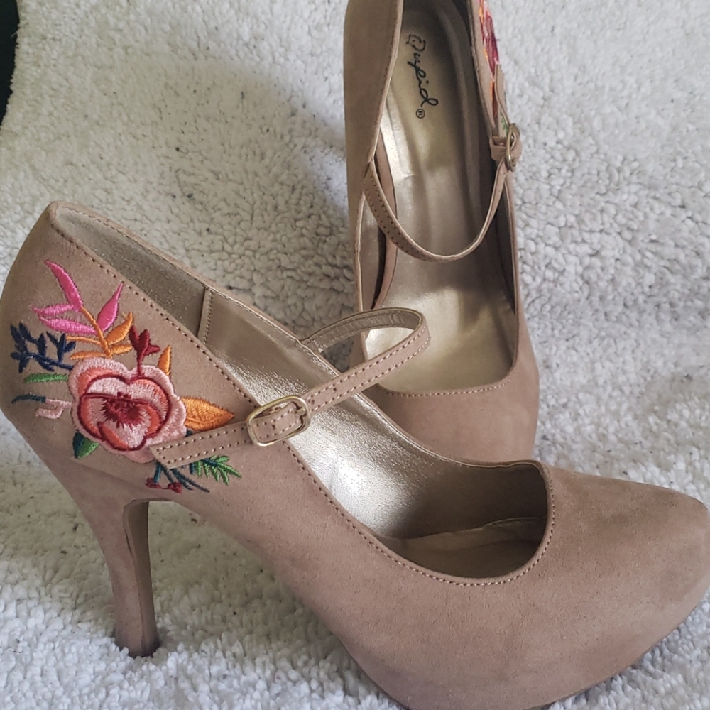 Qupid Heels